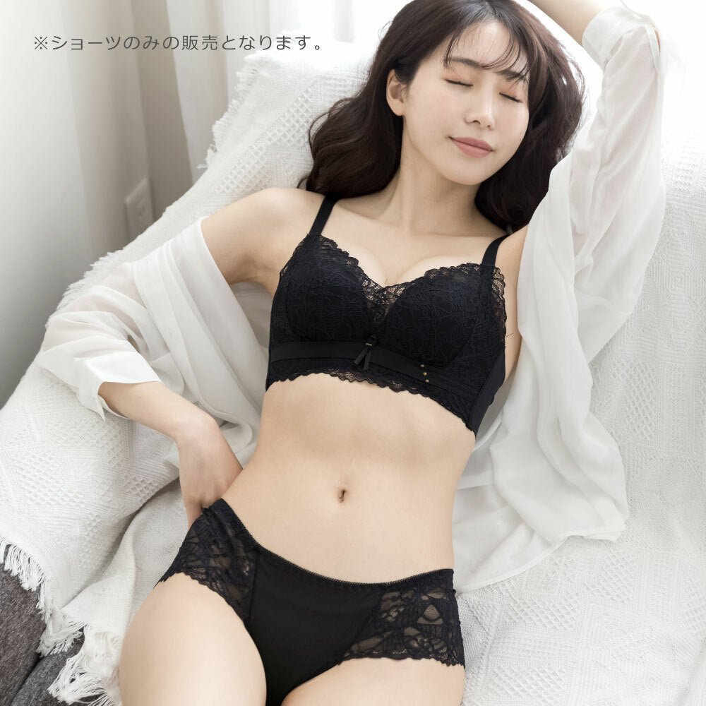 \SALE レビュー&応募で+1枚プレゼント/ ふわ盛りブラ ショーツ